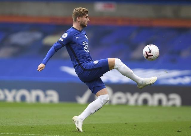 吉诺比利：马刺的表现太精彩了，熬夜11点也值了