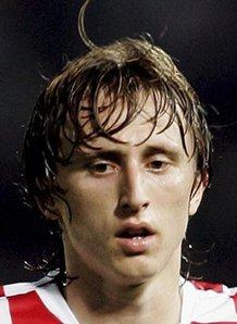 记者：中超收官战赛后，西海岸将为邵佳一举办告别仪式