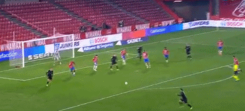 神户后卫：我没有被费利佩完全压制；我们在主场本应该争胜的