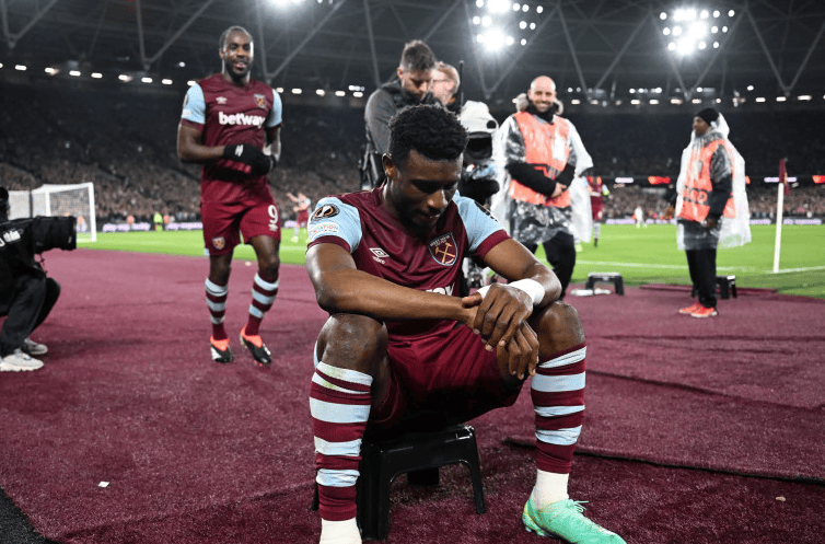 11月25日，2025浪琴表国际马联场地障碍世界杯中国联赛总决赛成都站新闻发布会在成都举行。